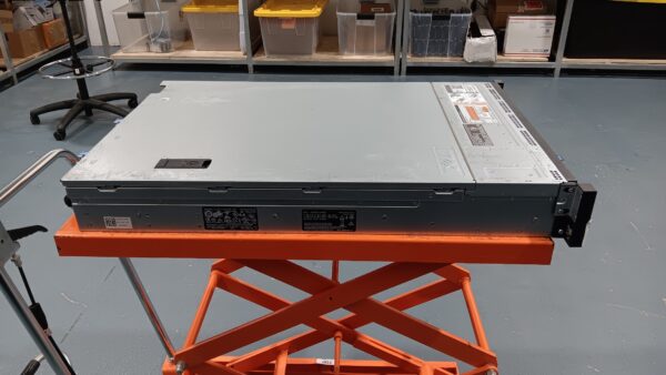 20241125_092100 Dell PowerEdge R730xd Gen 13